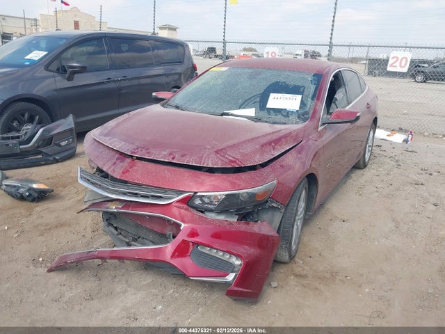 Chevrolet MALIBU LT 2018 1G1ZD5ST2JF109230 Image 2