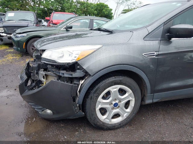 1FMCU9GX9GUC80928 Ford ESCAPE SE