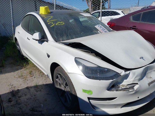 2021 TESLA MODEL 3 5YJ3E1EA0MF996770 Photo 0