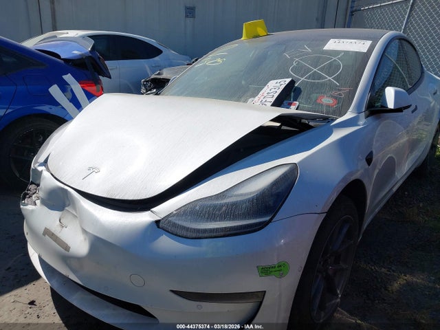 2021 TESLA MODEL 3 5YJ3E1EA0MF996770 Photo 1