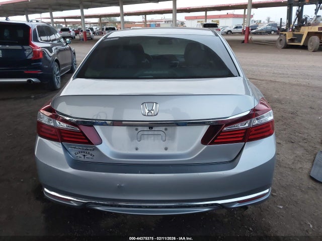 1HGCR2F3XGA213186 Honda ACCORD LX