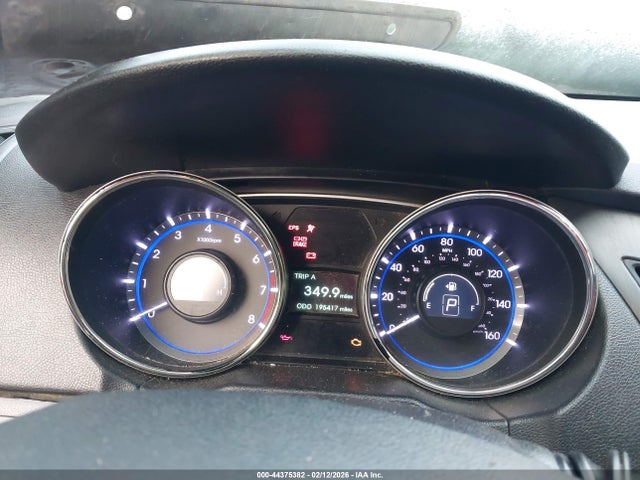 2013 Hyundai Sonata Gls მანქანა იყიდება აუქციონზე, vin: 5NPEB4AC6DH715017, აუქციონის ნომერი: 44375382