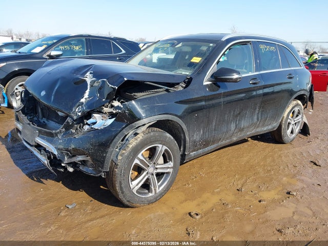 2016 Mercedes-benz Glc 300 მანქანა იყიდება აუქციონზე, vin: WDC0G4JBXGF036332, აუქციონის ნომერი: 44375395