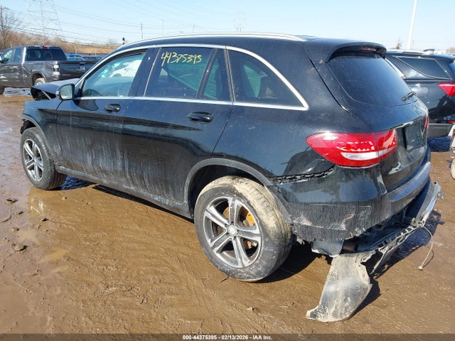 2016 Mercedes-benz Glc 300 მანქანა იყიდება აუქციონზე, vin: WDC0G4JBXGF036332, აუქციონის ნომერი: 44375395