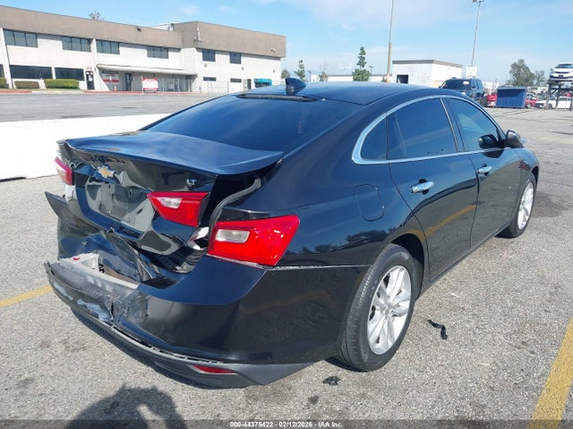 1G1ZD5ST8JF141258 Chevrolet MALIBU LT