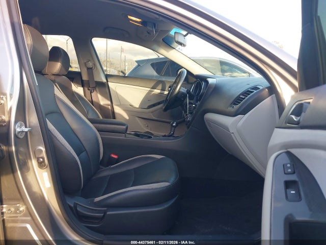 5XXGM4A72FG466459 KIA Optima Lx