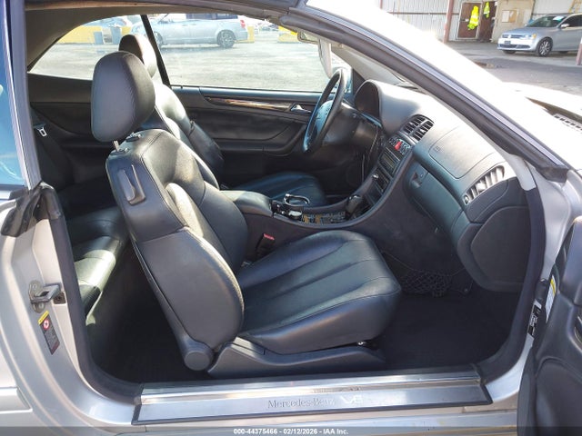 Продажа на аукционе авто 2003 Mercedes-benz Clk 430, vin: WDBLK70G53T133609, номер лота: 44375466