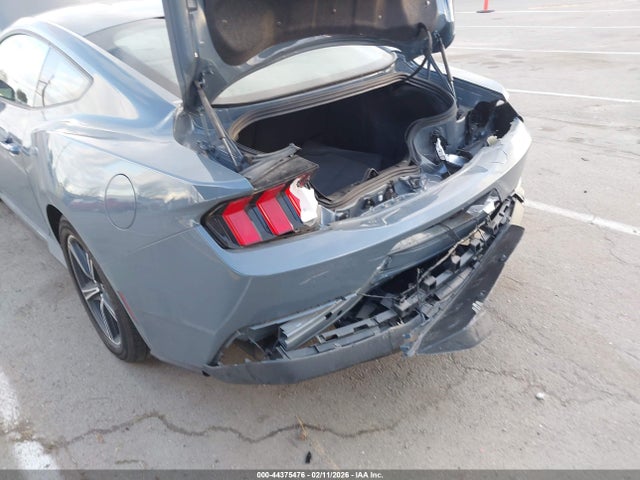 Ford Mustang Ecoboost Fastback 2025 1FA6P8TH0S5103596 Image 17