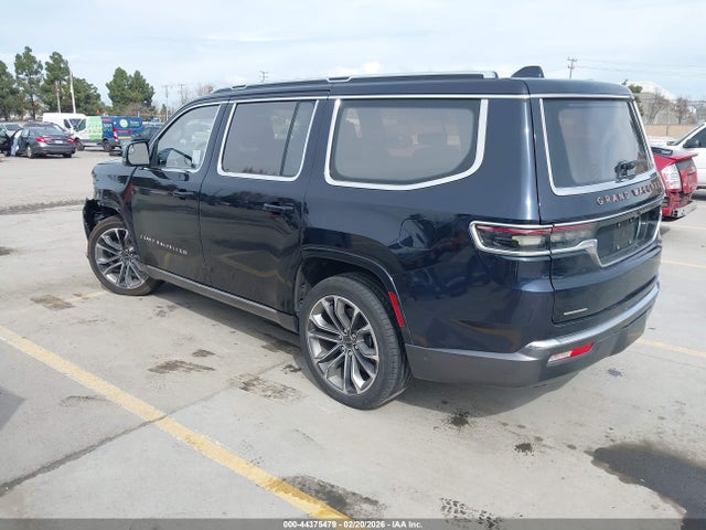 2022 JEEP GRAND WAGONEER 1C4SJVGJ7NS159093 Photo 2