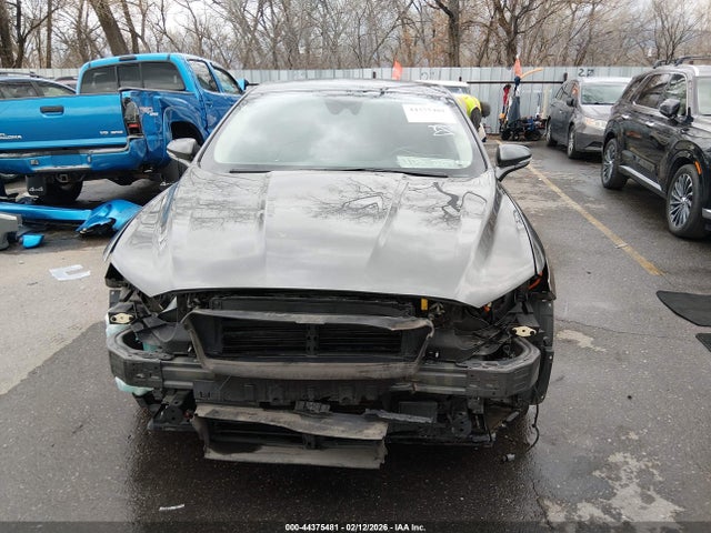 Ford Fusion Energi Titanium 2019 3FA6P0SU8KR232280 Image 13