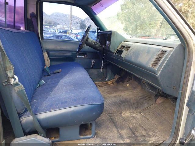 1990 CHEVROLET GMT-400 1GCGC24K9LE121839 Photo 4
