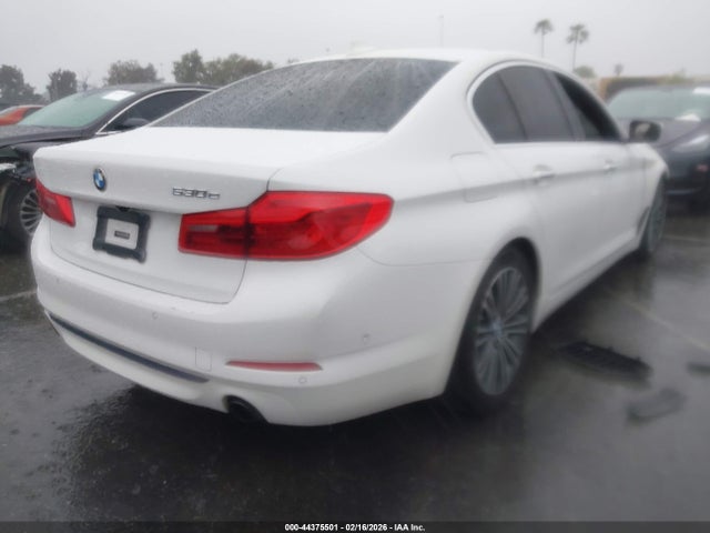 2018 BMW 530E WBAJA9C51JB249777 Photo 3
