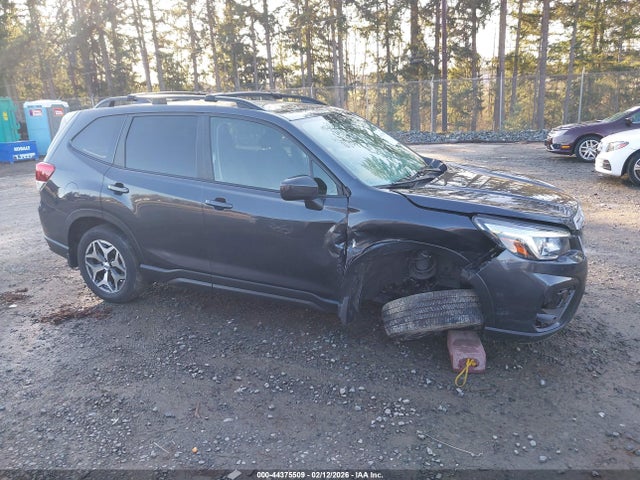 Subaru Forester Premium 2019 JF2SKAGC6KH536126 Image 13