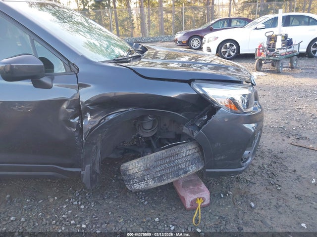 Subaru Forester Premium 2019 JF2SKAGC6KH536126 Image 6