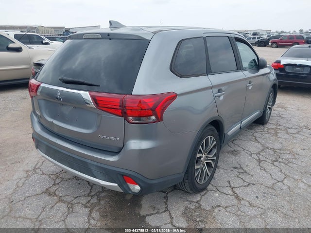 2018 MITSUBISHI OUTLANDER JA4AD2A33JZ054753 Photo 3