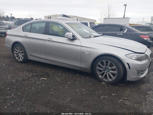 44375551 :رقم المزاد ، WBAXH5C50DD107377 vin ، 2013 Bmw 528i Xdrive مزاد بيع