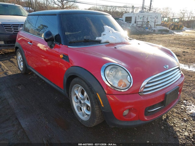 2011 MINI COOPER WMWSU3C54BT099488 Photo 0