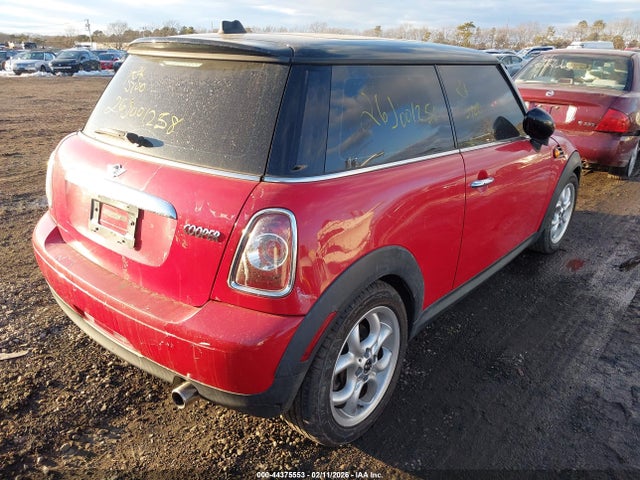 2011 MINI COOPER WMWSU3C54BT099488 Photo 3