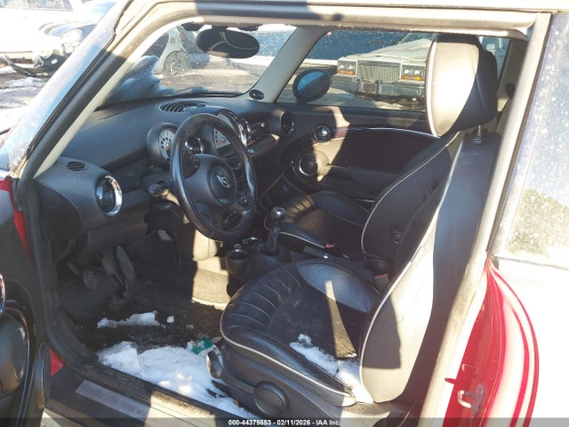 2011 MINI COOPER WMWSU3C54BT099488 Photo 4
