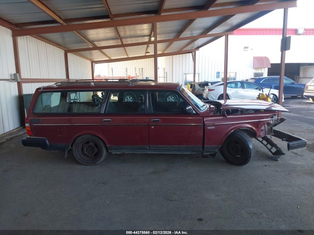 Aukcja sprzedaży 1990 Volvo 240 Dl, vin: YV1AA885XL1847410, numer aukcji: 44375560