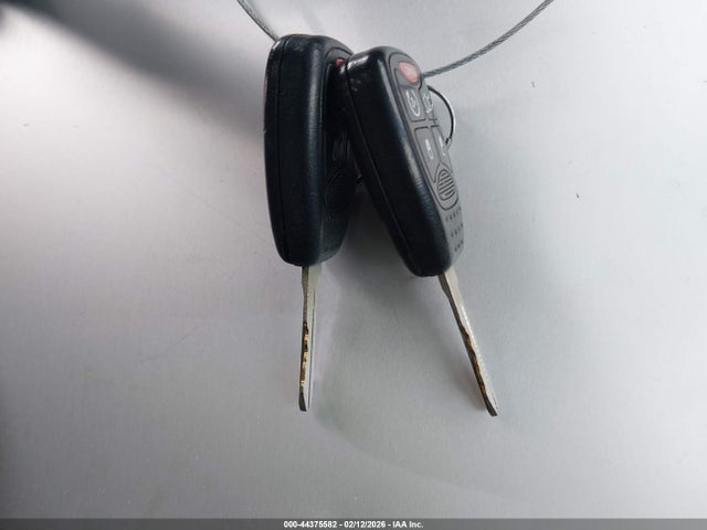 2013 CHRYSLER 200 1C3CCBBB4DN651868 Photo 10