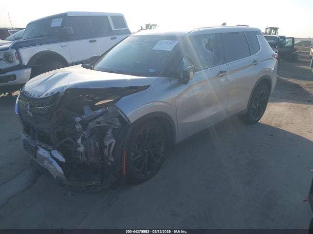 2022 MITSUBISHI OUTLANDER JA4J3UA85NZ074163 Photo 1