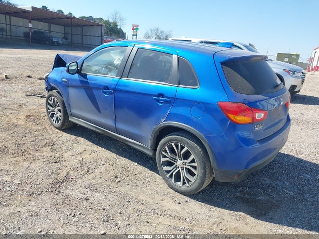 2017 MITSUBISHI OUTLANDER SPORT JA4AP3AUXHZ045600 Photo 2