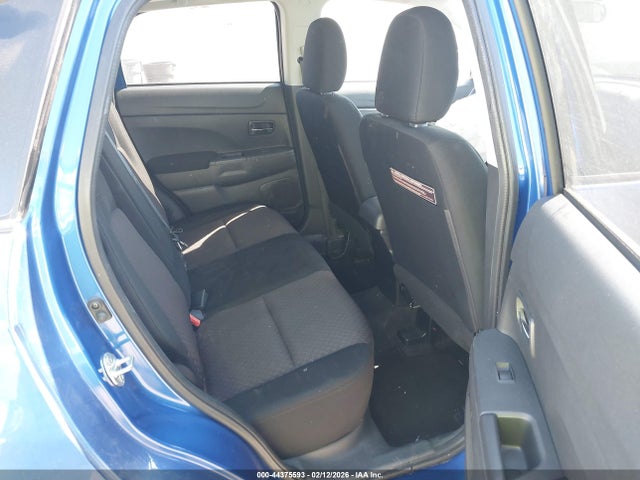 2017 MITSUBISHI OUTLANDER SPORT JA4AP3AUXHZ045600 Photo 7