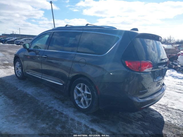 Aukcja sprzedaży 2018 Chrysler Pacifica Touring L Plus, vin: 2C4RC1EG1JR331025, numer aukcji: 44375594