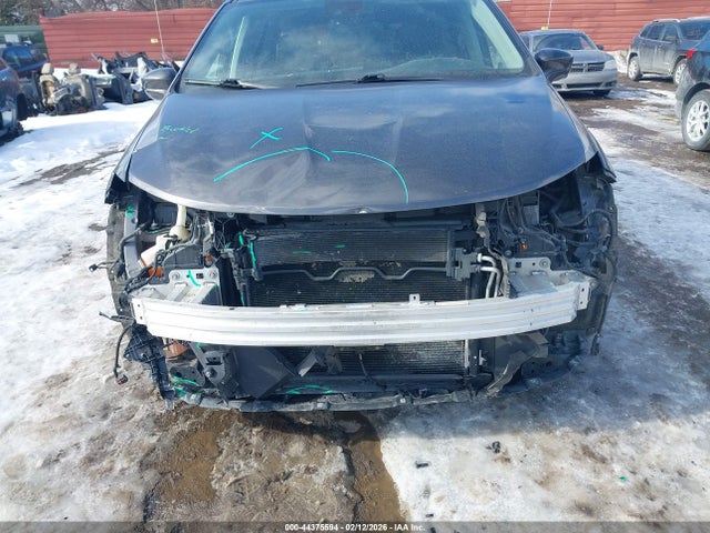 Aukcja sprzedaży 2018 Chrysler Pacifica Touring L Plus, vin: 2C4RC1EG1JR331025, numer aukcji: 44375594