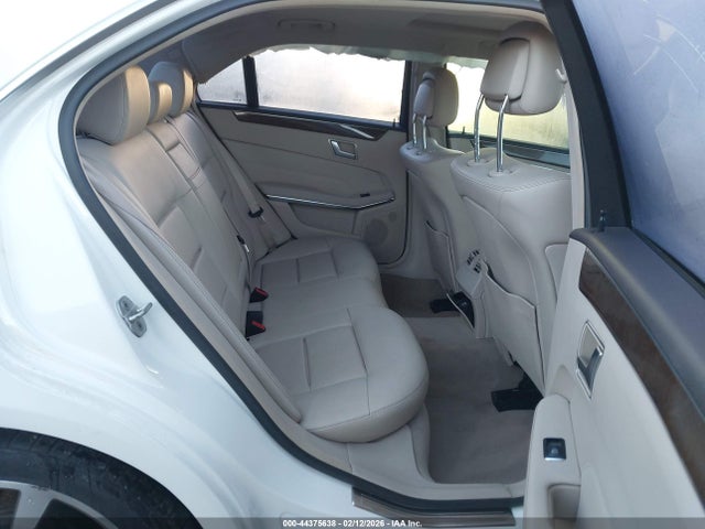 Mercedes-Benz E 350 2014 WDDHF5KB6EA928304 Image 8
