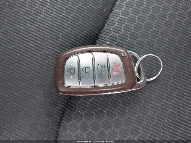 KMHD84LF3HU252441 Hyundai Elantra Value Edition