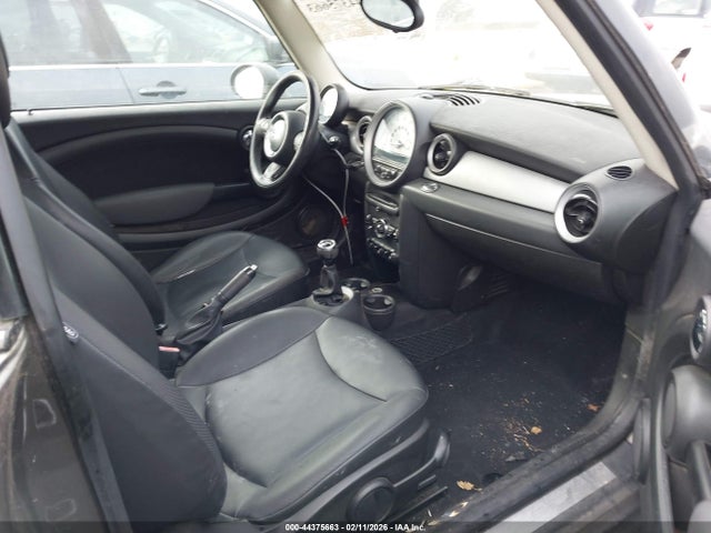 2011 MINI COOPER WMWSU3C54BT183567 Photo 4
