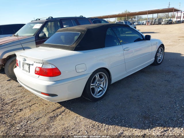 2004 BMW 330CI WBABW53424PL42322 Photo 3