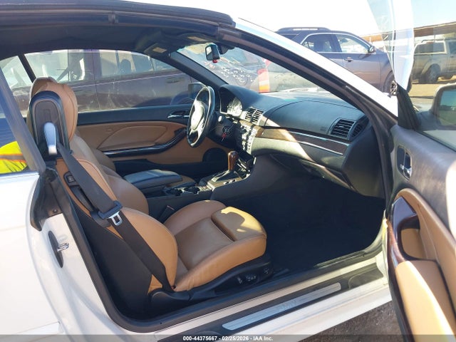 2004 BMW 330CI WBABW53424PL42322 Photo 4