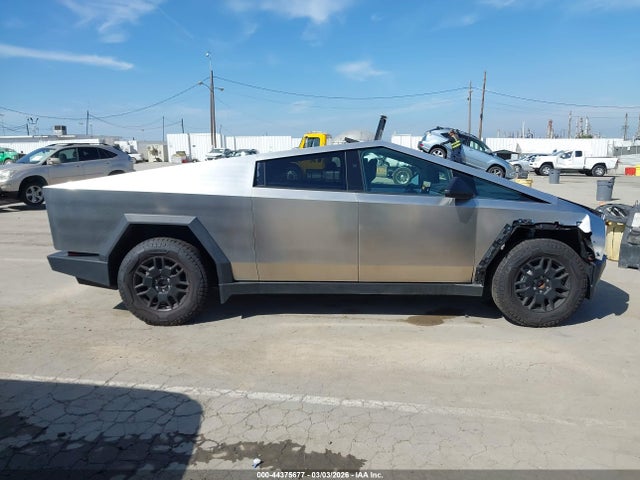 Aukcja sprzedaży 2024 Tesla Cybertruck All-wheel Drive, vin: 7G2CEHED9RA010270, numer aukcji: 44375677
