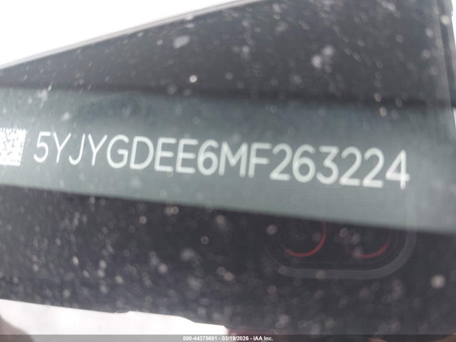 2021 TESLA MODEL Y 5YJYGDEE6MF263224 Photo 8