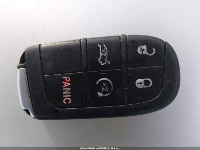 2C3CDXHG7FH870333 Dodge Charger Sxt