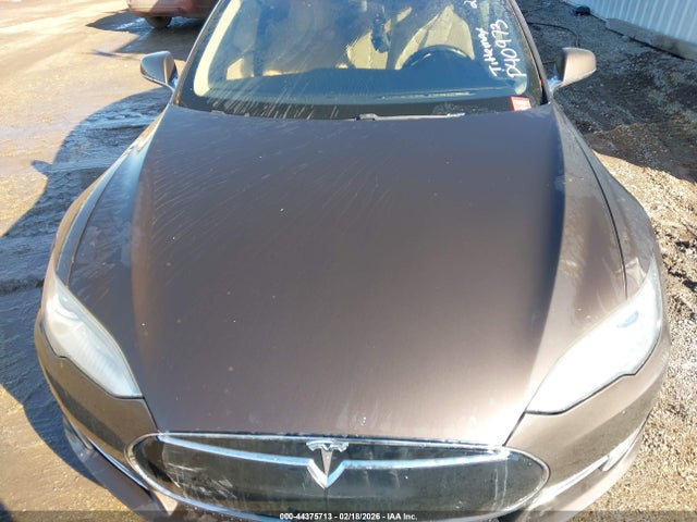 Продаж на аукціоні авто 2014 Tesla Model S P85, vin: 5YJSA1H10EFP40973, номер лоту: 44375713