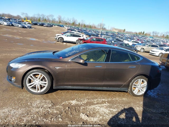 Продаж на аукціоні авто 2014 Tesla Model S P85, vin: 5YJSA1H10EFP40973, номер лоту: 44375713