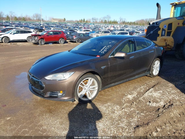 Продаж на аукціоні авто 2014 Tesla Model S P85, vin: 5YJSA1H10EFP40973, номер лоту: 44375713