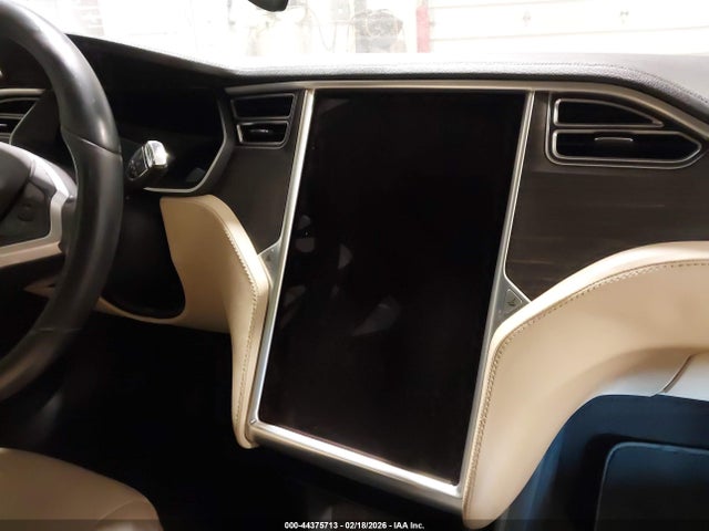 Продаж на аукціоні авто 2014 Tesla Model S P85, vin: 5YJSA1H10EFP40973, номер лоту: 44375713
