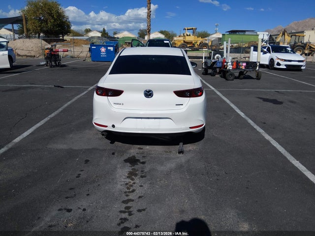 JM1BPAAL3M1327768 Mazda Mazda3 2.5 S