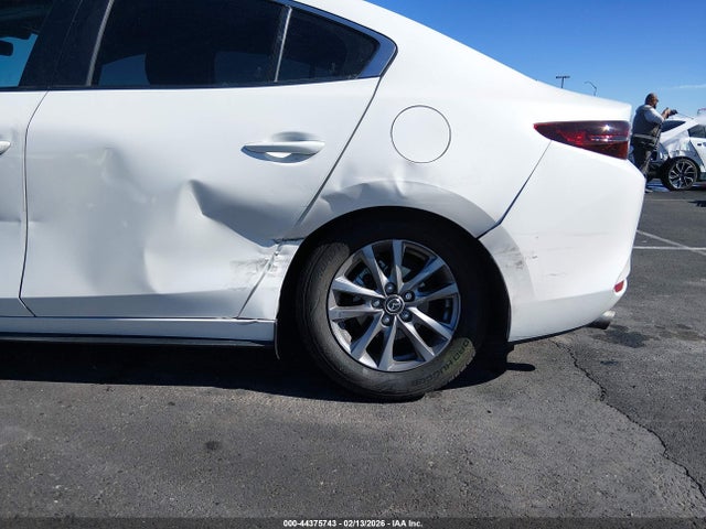 JM1BPAAL3M1327768 Mazda Mazda3 2.5 S