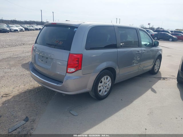 2C4RDGBG3ER233625 Dodge Grand Caravan Se