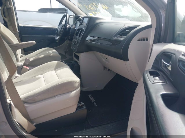 2C4RDGBG3ER233625 Dodge Grand Caravan Se