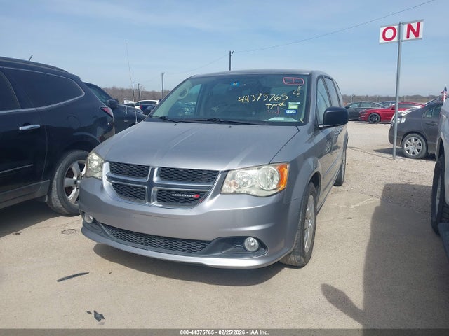2C4RDGBG3ER233625 Dodge Grand Caravan Se