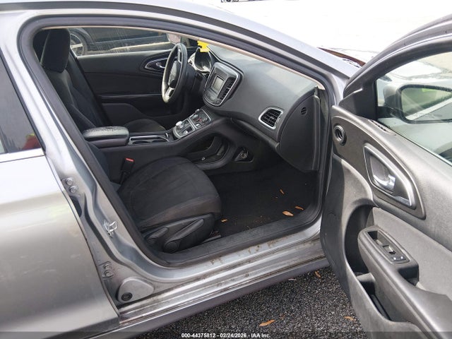 44375812 :رقم المزاد ، 1C3CCCAB4FN602048 vin ، 2015 Chrysler 200 Limited مزاد بيع