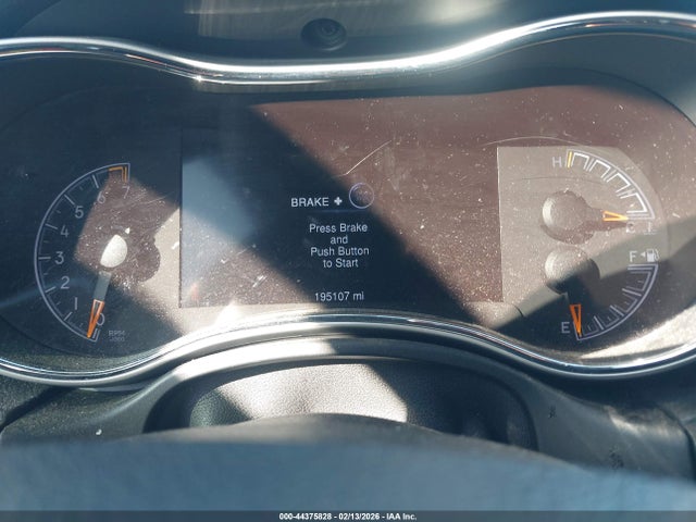 1C4RJEAG1FC118661 Jeep Grand Cherokee Altitude