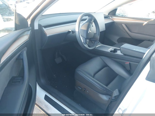 2022 TESLA MODEL Y 7SAYGDEE4NF538884 Photo 4